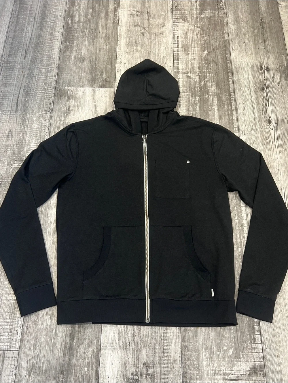 Vuori Men's Black Coronado
Hoodie - Size Small - Picture 1 of 8